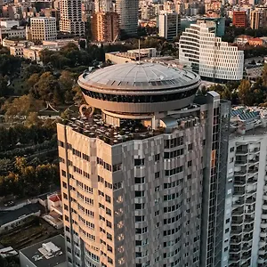 https://sky-hotel.hotels-in-tirana.com